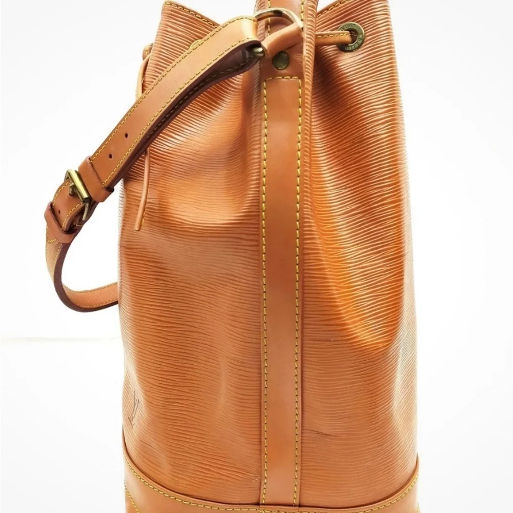 Louis Vuitton Tan Leather Bucket Shoulder Bag